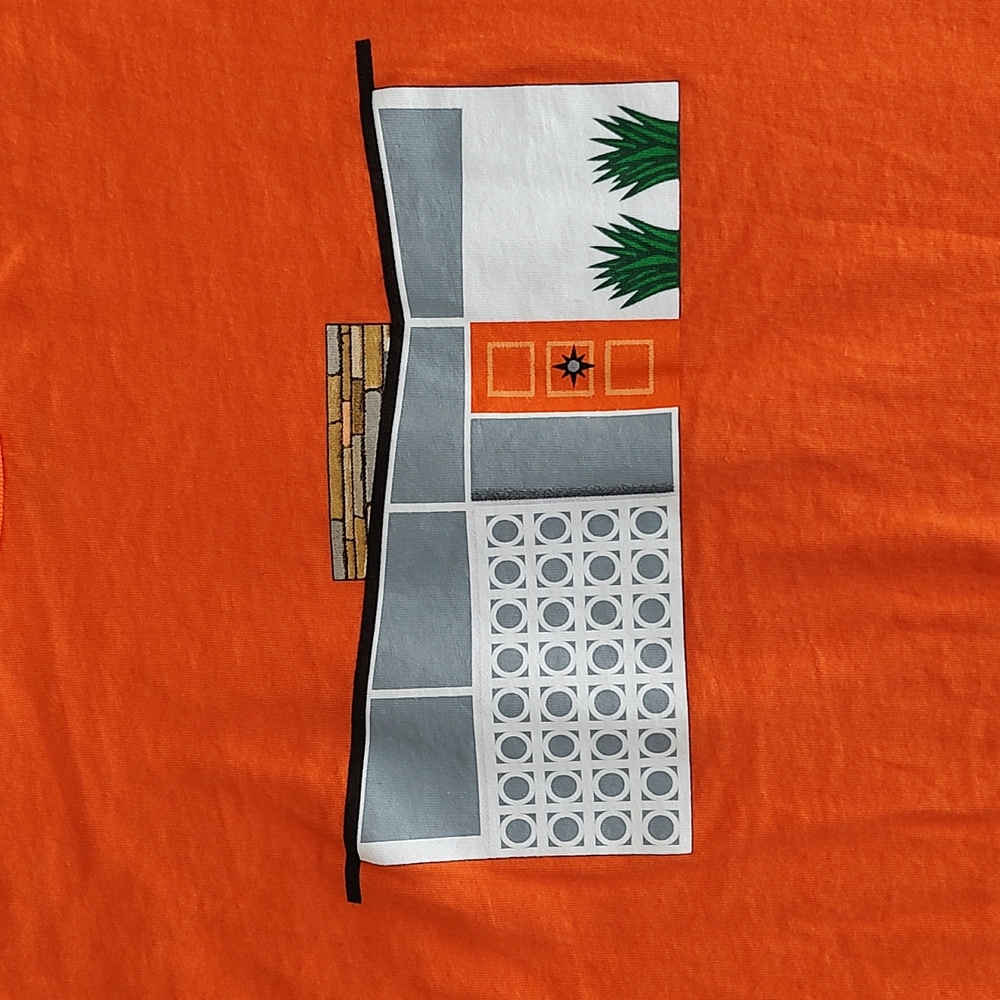 Palm Springs MCM tee size XL